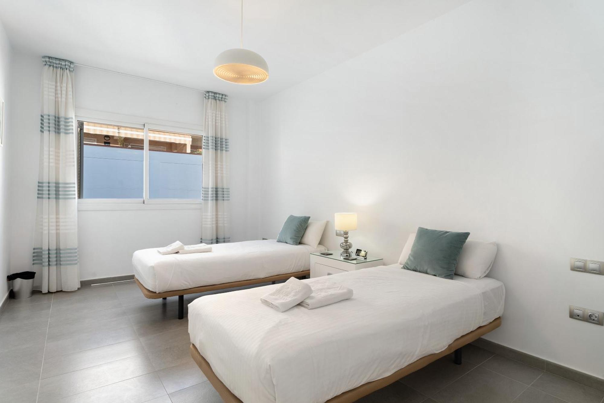 Espectacular Villa Aurora By Paramount Holidays Puerto de Santiago  Exterior foto